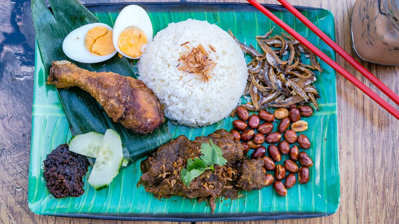 Nasi Lemak with Fried Chicken