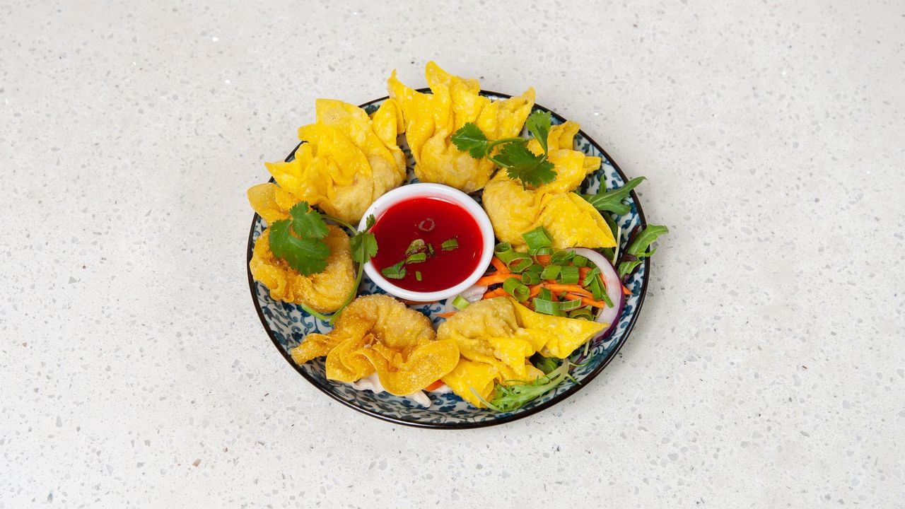 Fried Wontons (6 Pieces)