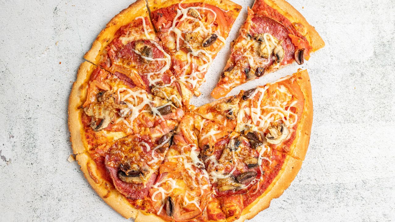 12" Large Capricciosa Pizza