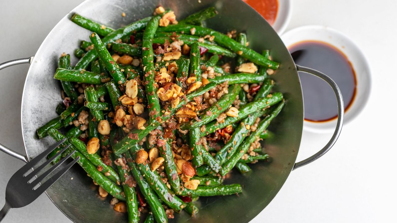 Griddle Cooked Green Beans With Pork Mince