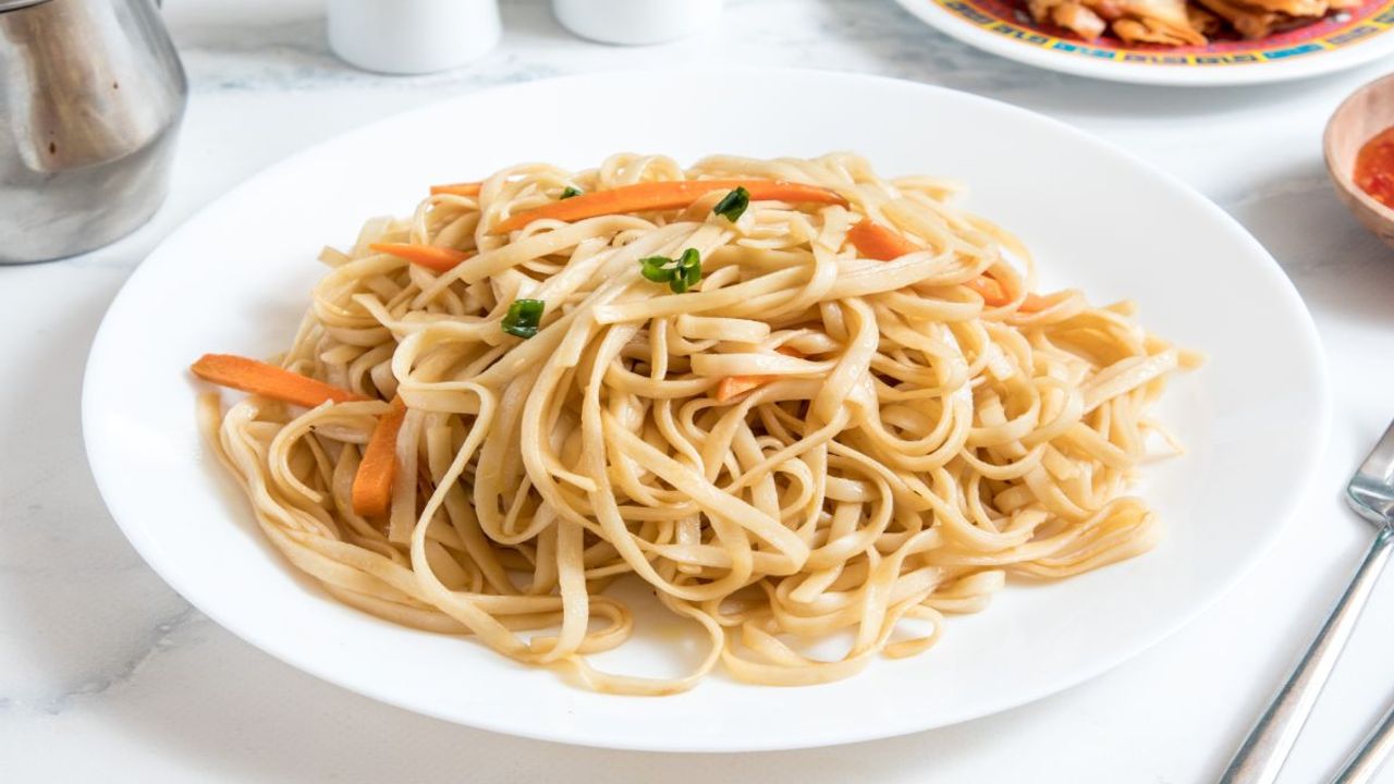 Crispy Noodles (Per Serve)