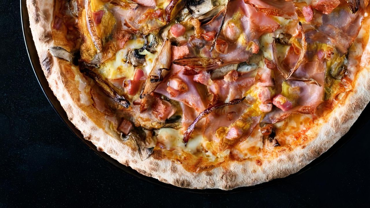 13" Straya Pizza