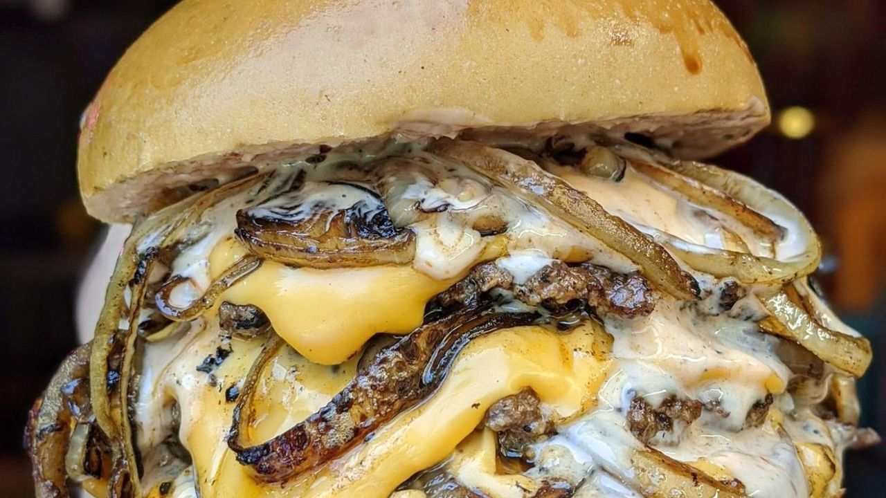 Triple Cheese & Onion