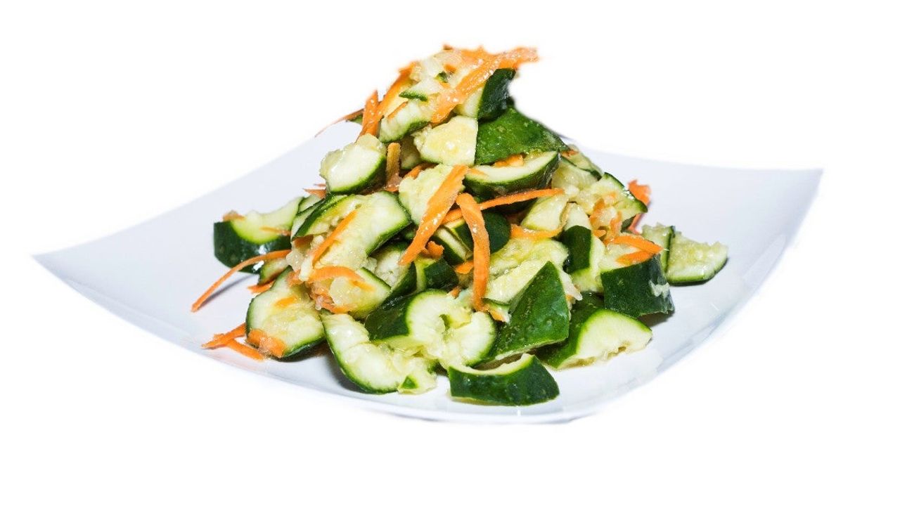 8 Seasoned Cucumber