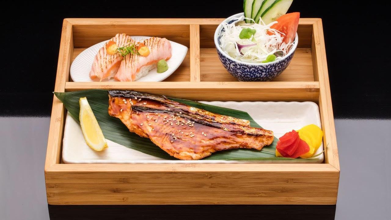 Bento Salmon Teriyaki