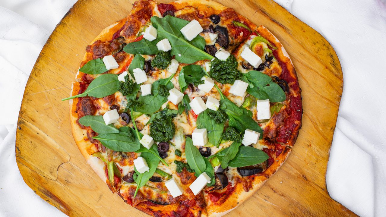 Veggie Delight Pizza Medium (Standard)