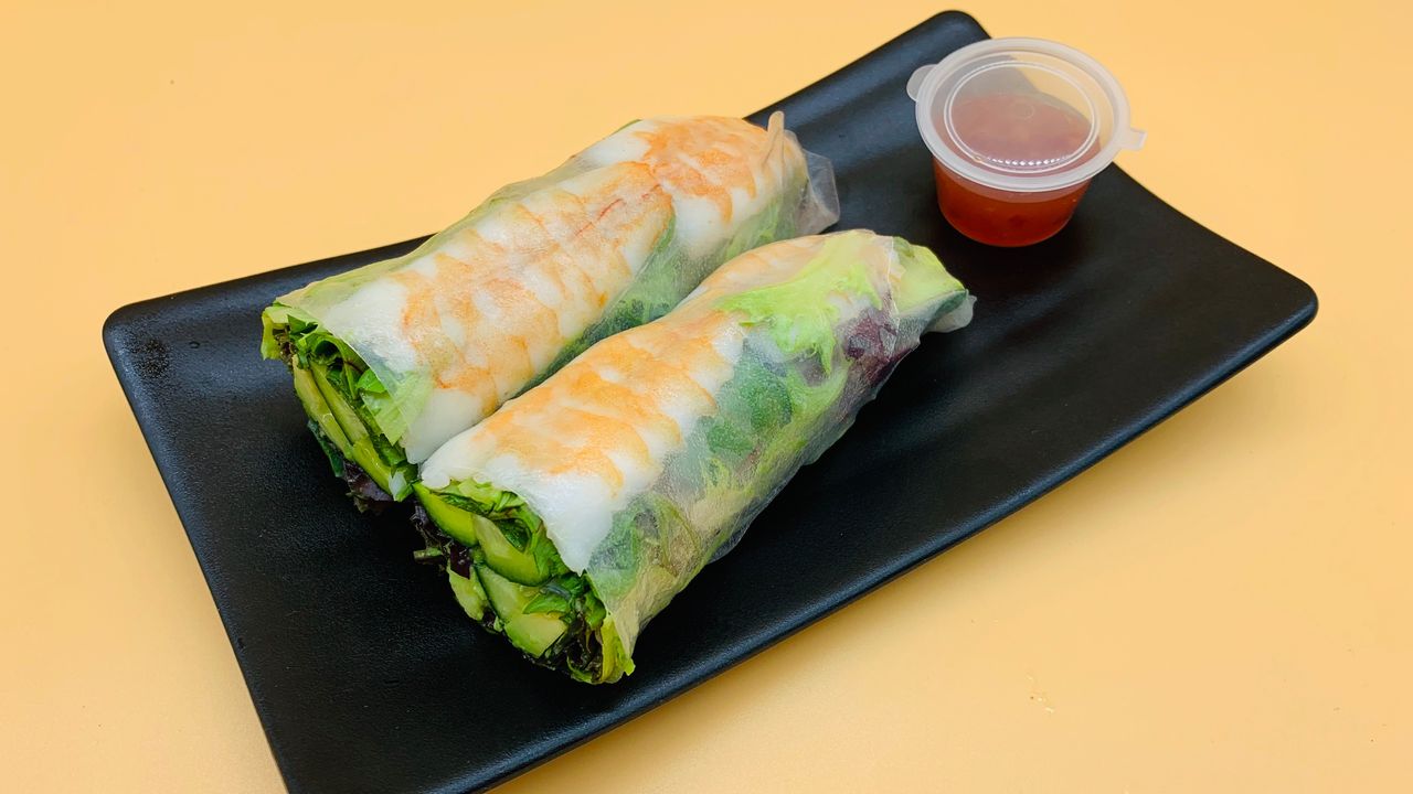 Prawn Rice Paper Roll