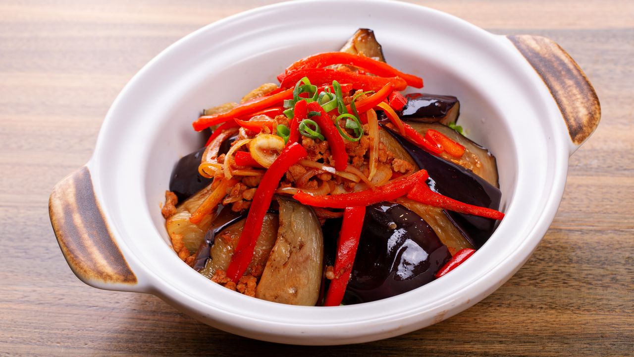 V6 Claypot Eggplant
