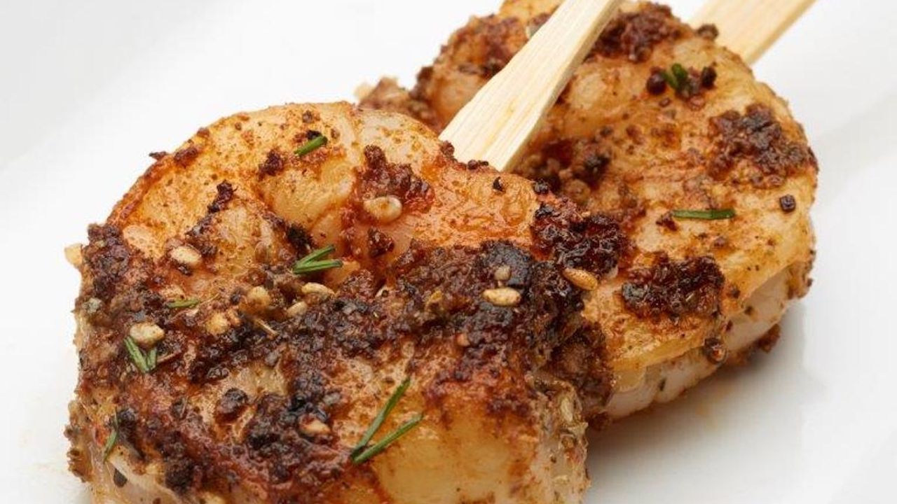 Dukkah Crusted Prawns on Skewers with Minted Yoghurt