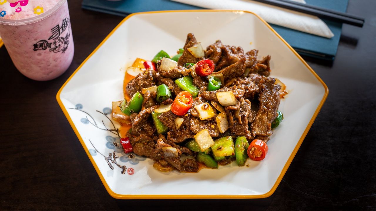 Stir-Fried Chicken or Beef with Szechuan Sauce