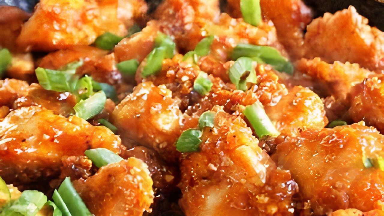 2. Garlic Chilli Chicken