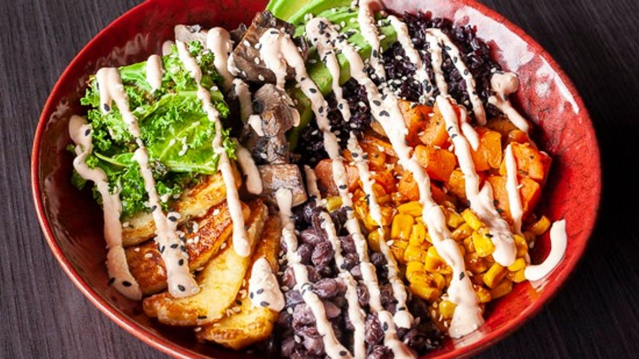Nourish Bowl Salad (V)