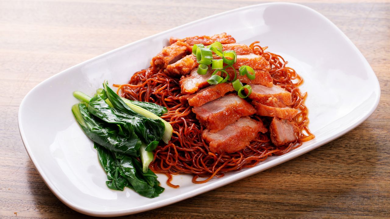 FN9 Hakka Pork with Egg Noodles