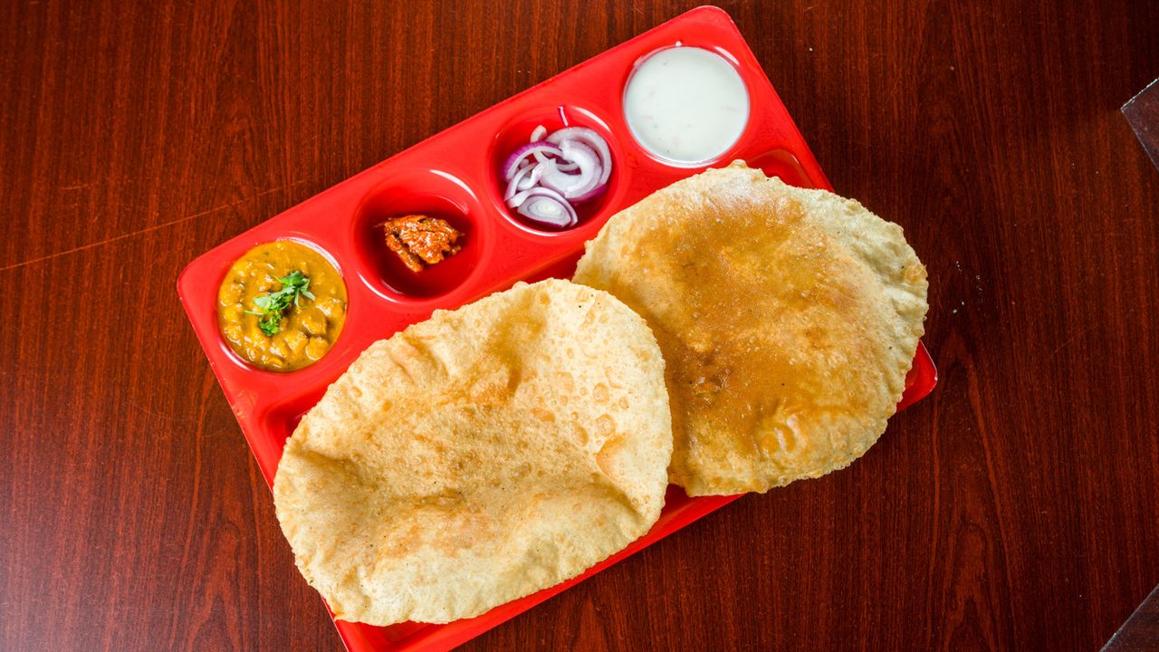 14. Poori Aloo-Chole Bathure