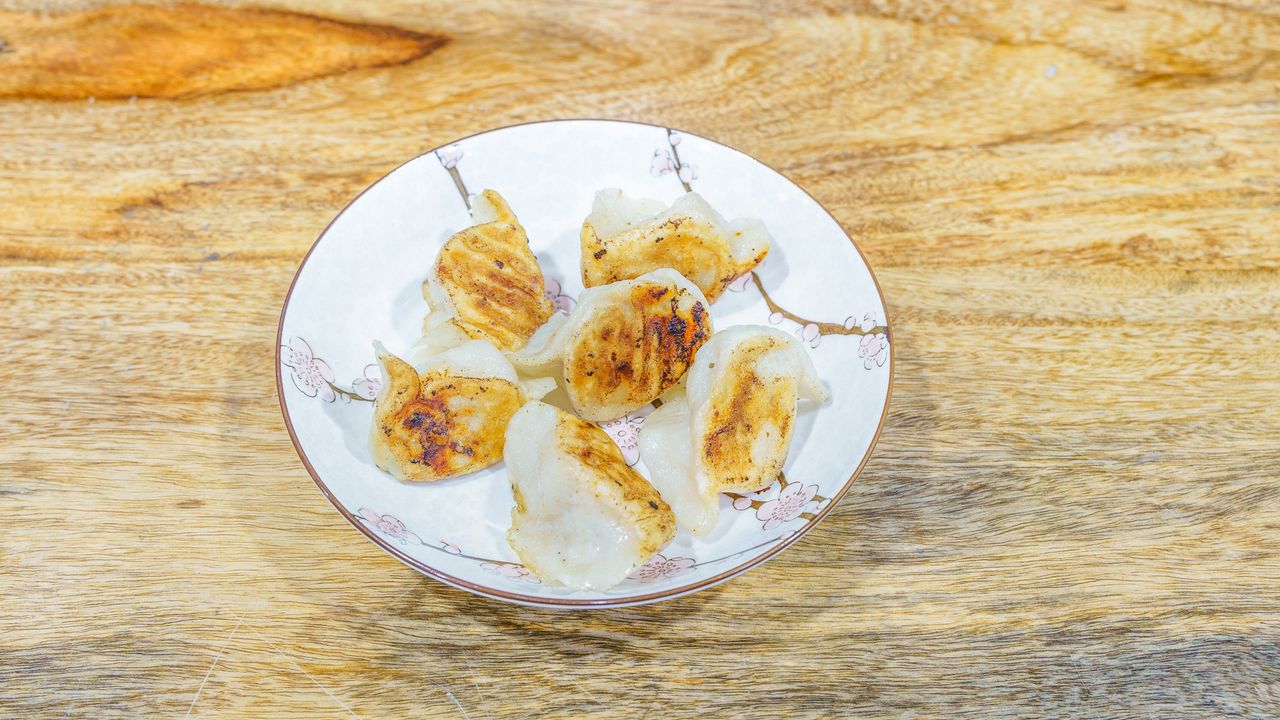 Dumplings (6 Pieces)