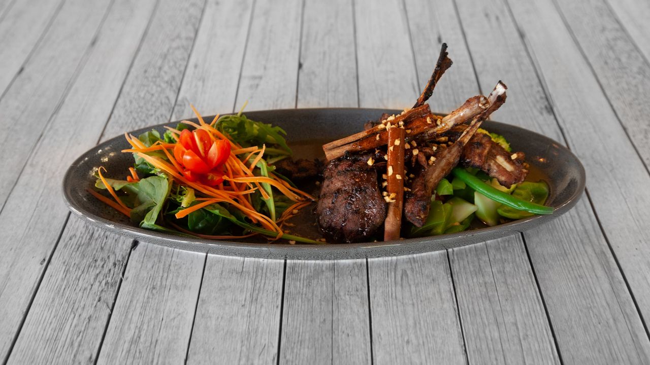 Marinated Lamb Cutlets (H)