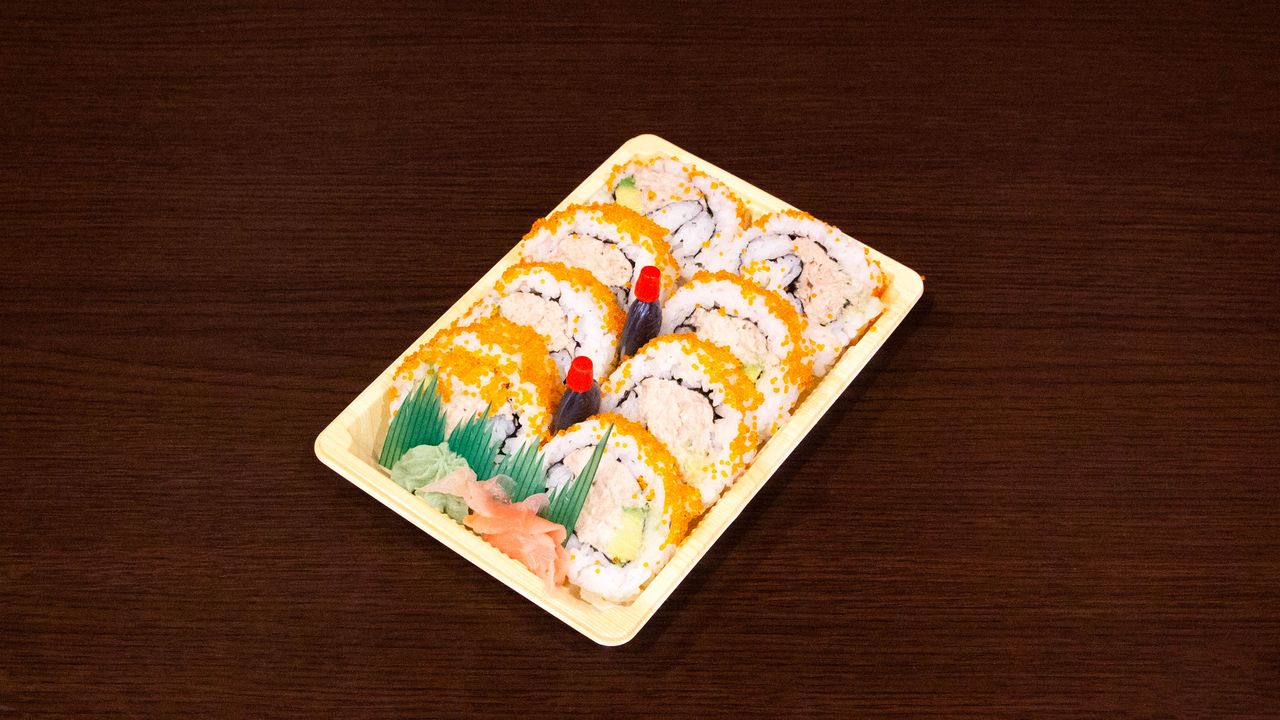 Tuna Inside Out (8pcs)