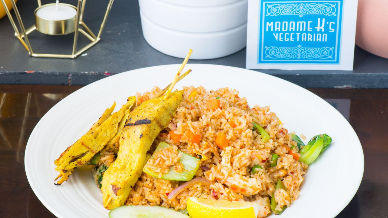 Nasi Goreng (Vegan, Mildly Spicy)