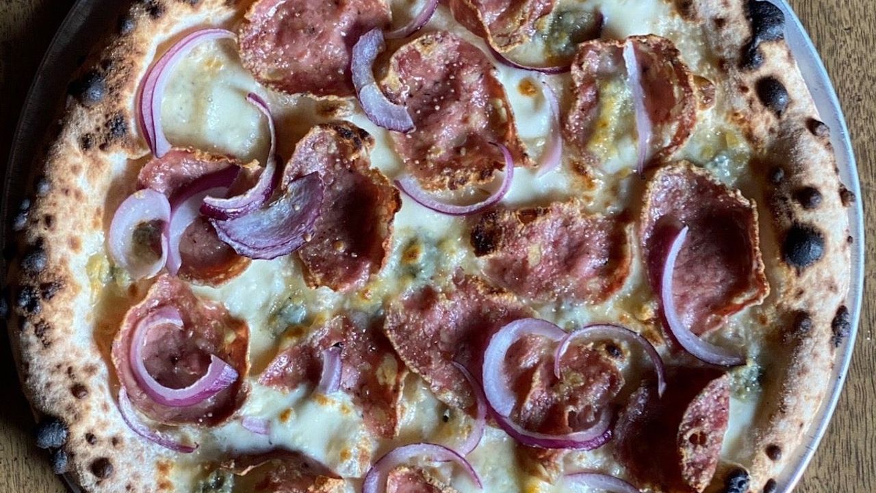 Truffle Salami Pizza