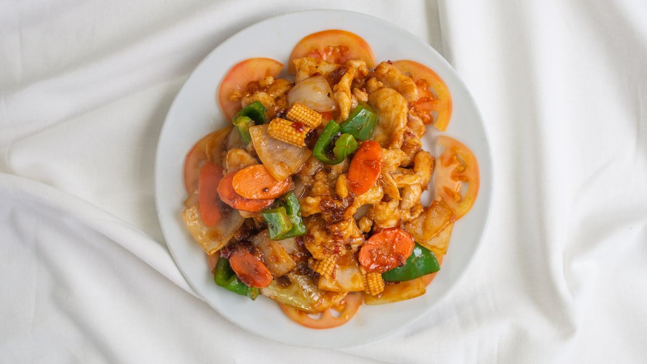 Braised Chicken with Szechuan Sauce