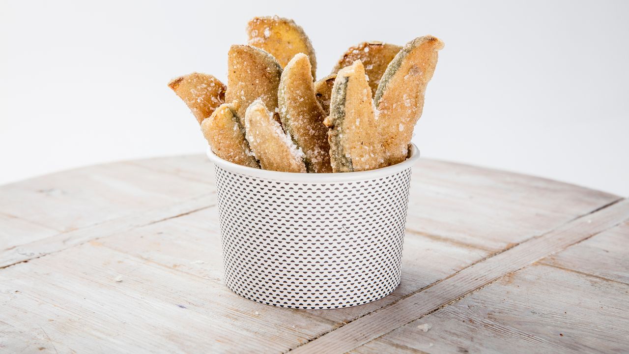Zucchini Chips - To Share (2670 kJ)