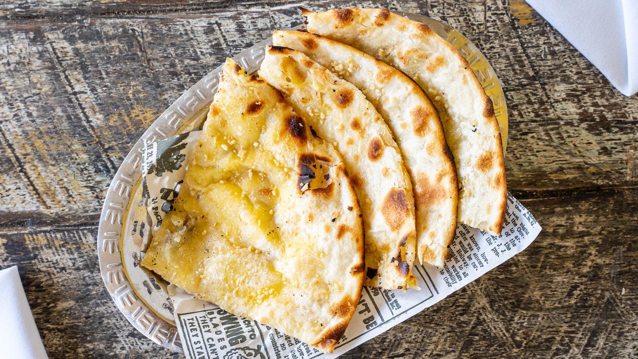 Spinach & Cheese Naan