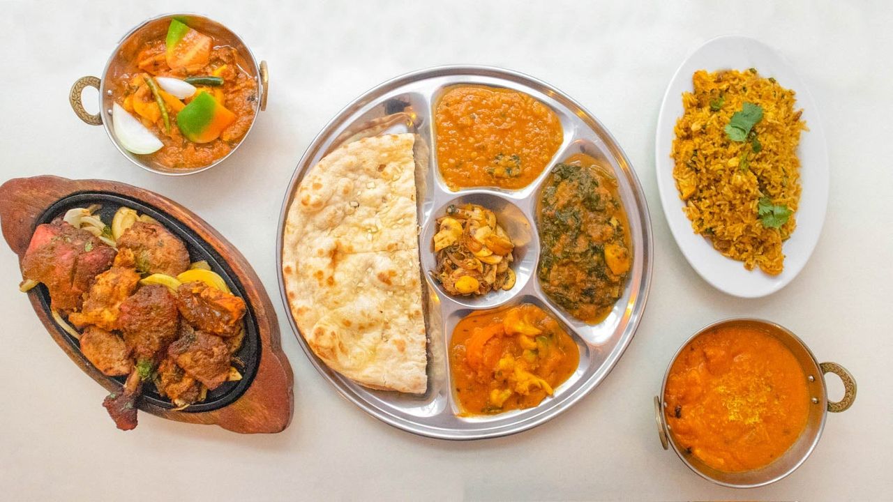 Mixed Entree Platter (For 2 Persons)