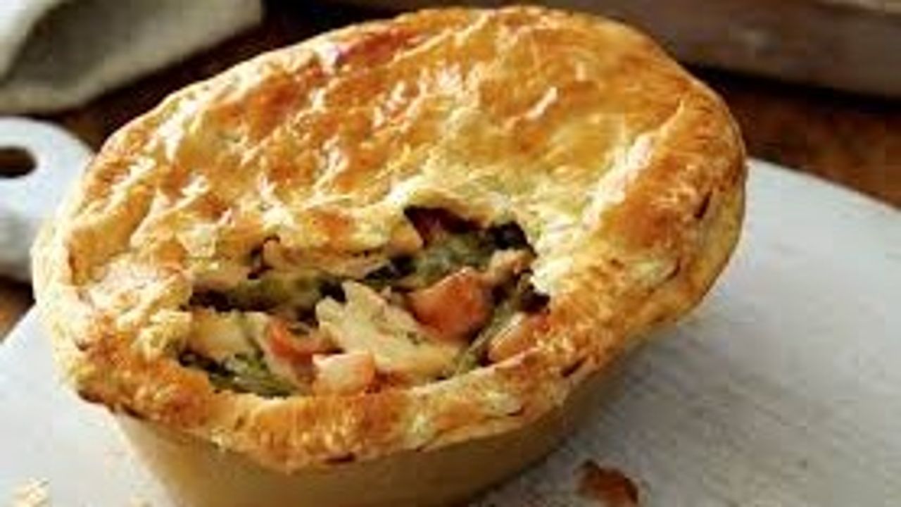 Chicken and Vegetable Pie