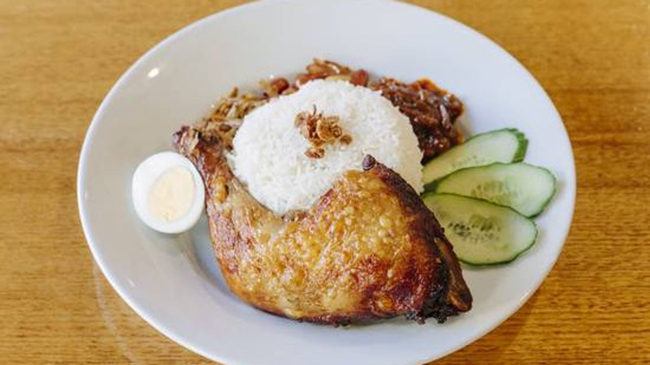 Nasi Lemak with Fried Chicken