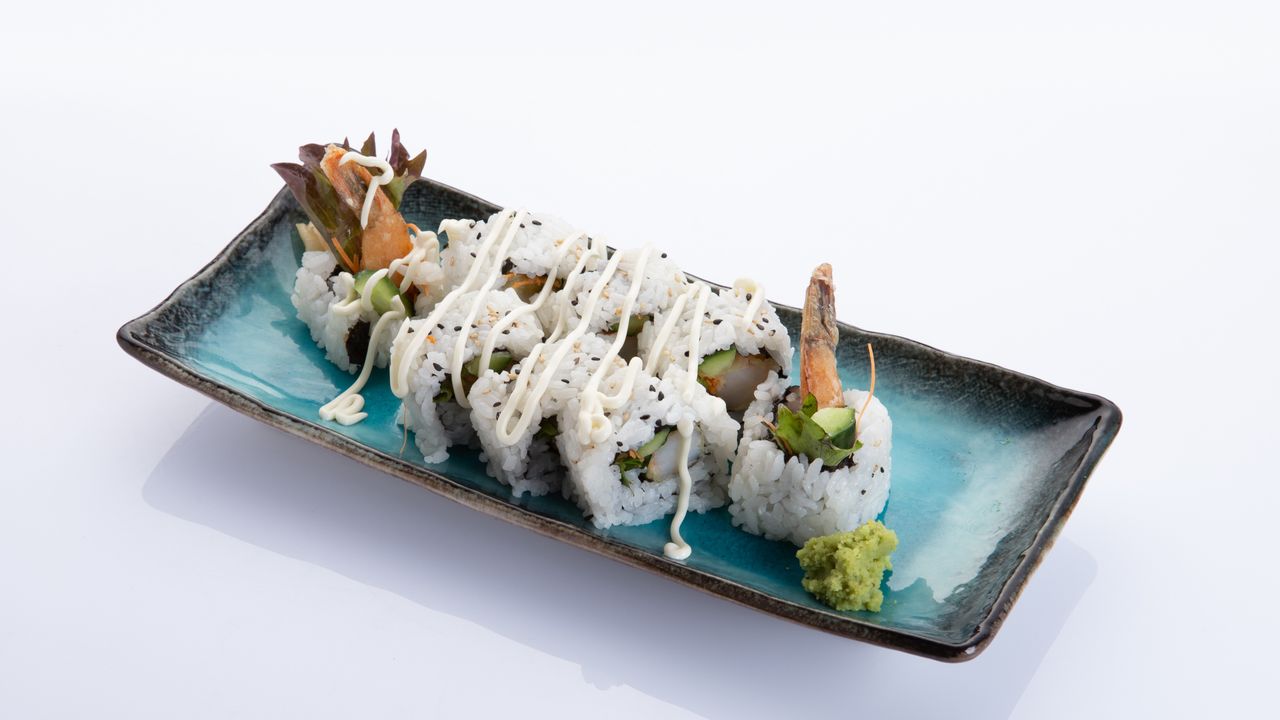 CRUNCHING TIGER ROLL