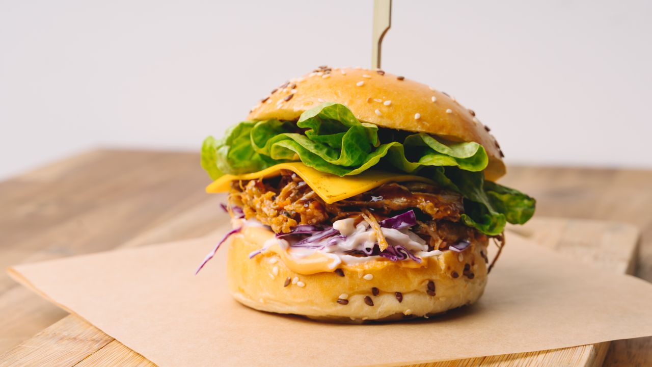 PULLED PORK BURGER