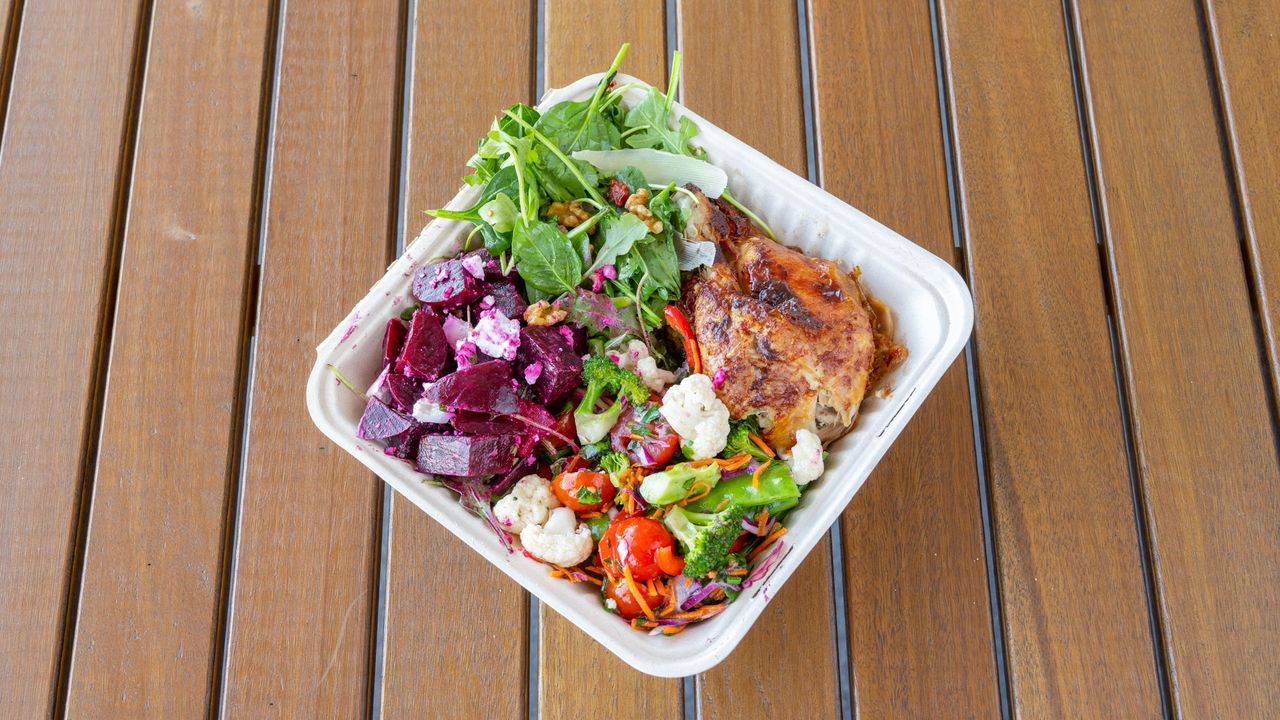 Quarter Chicken Chips and Salad