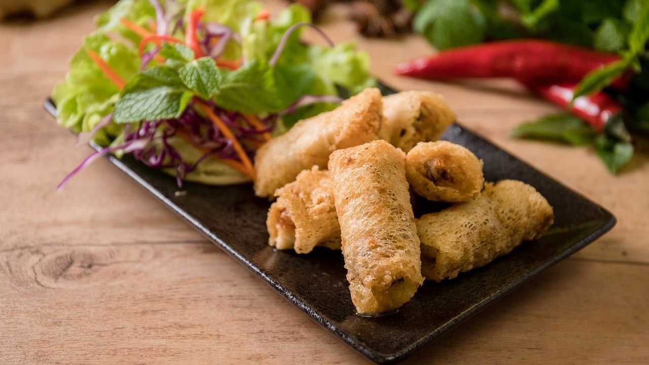 Net Seafood Spring Roll / Chả Giò Hải Sản