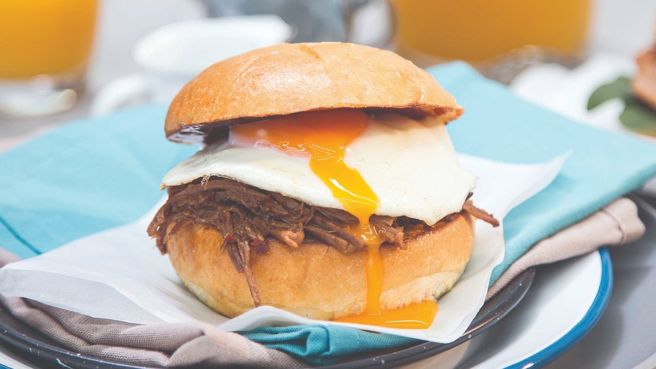 Brisket & Egg Burger