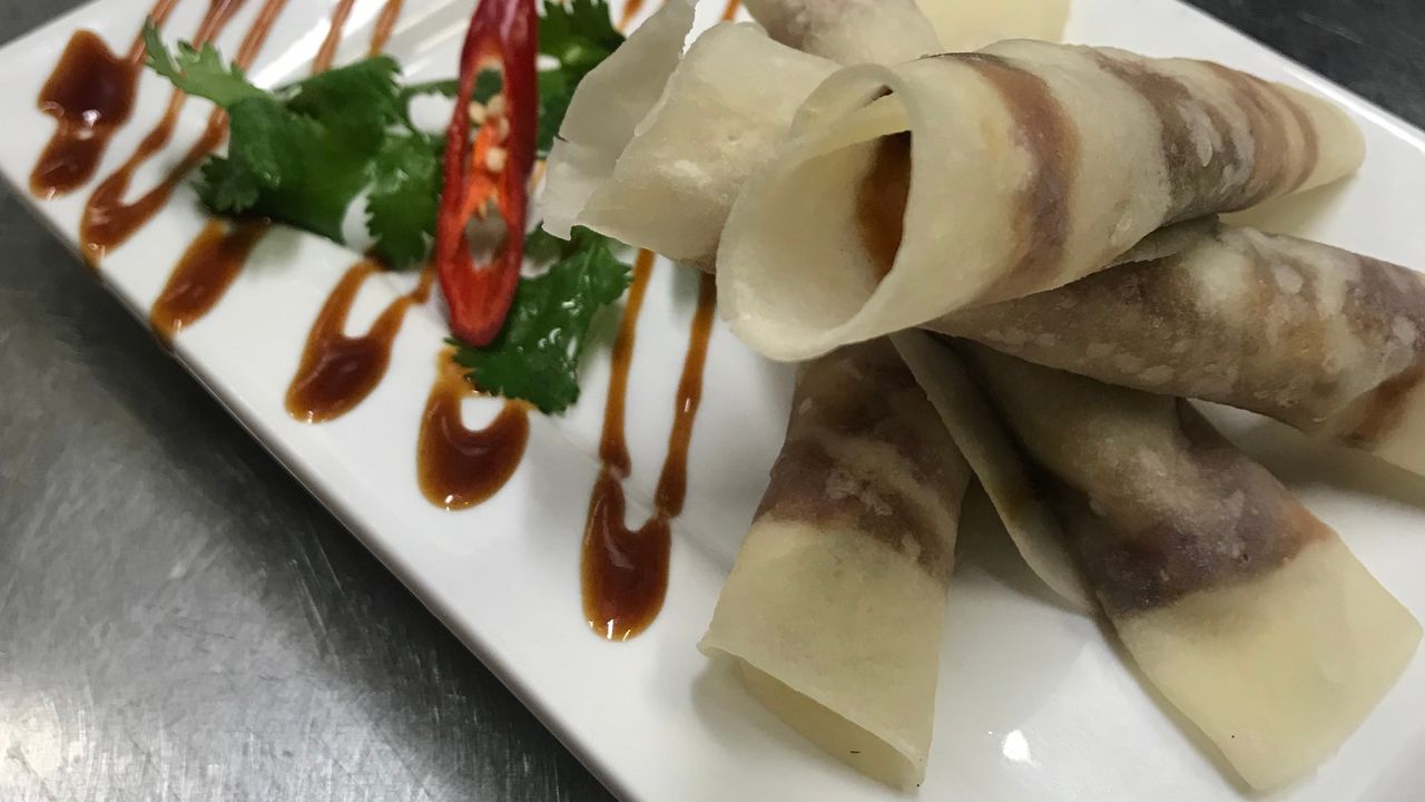 Peking Duck Wraps (4pcs)