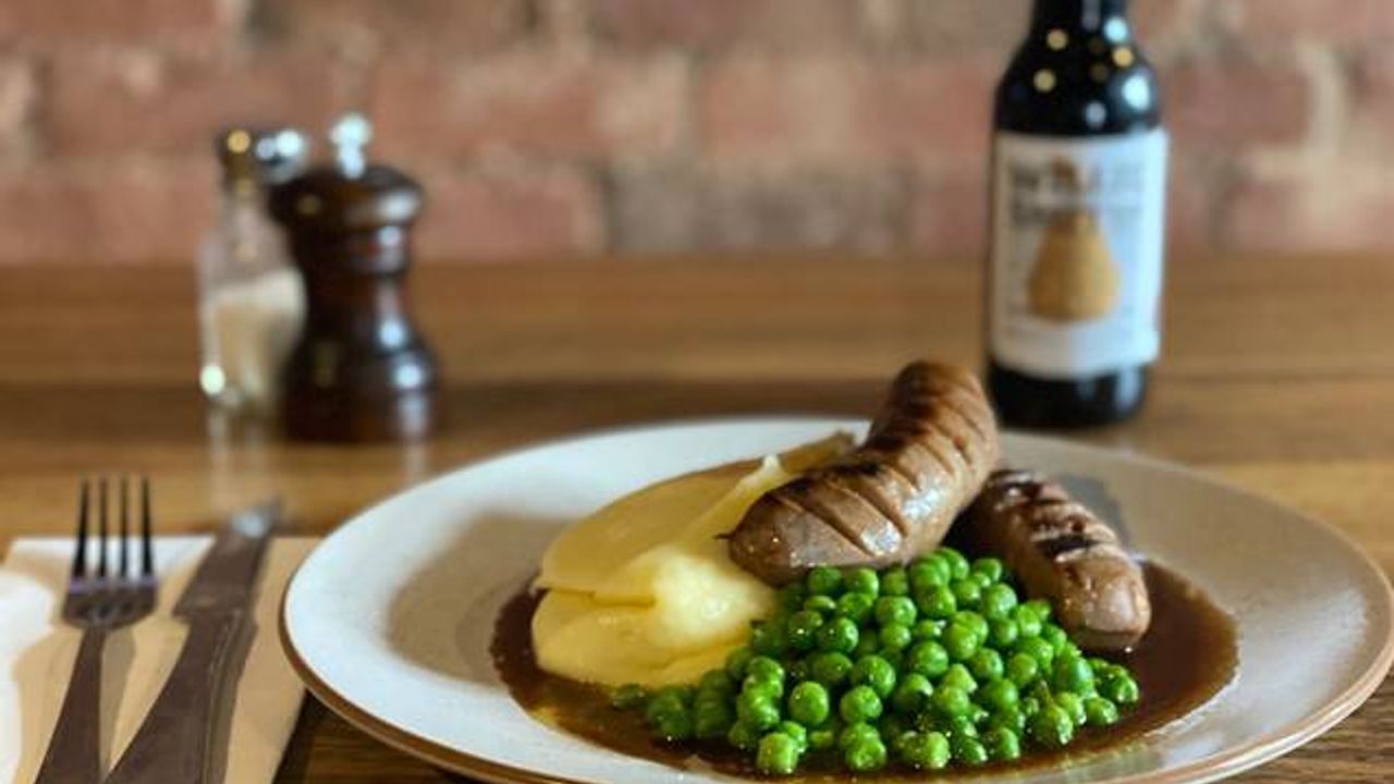 Bangers & Mash (gf)