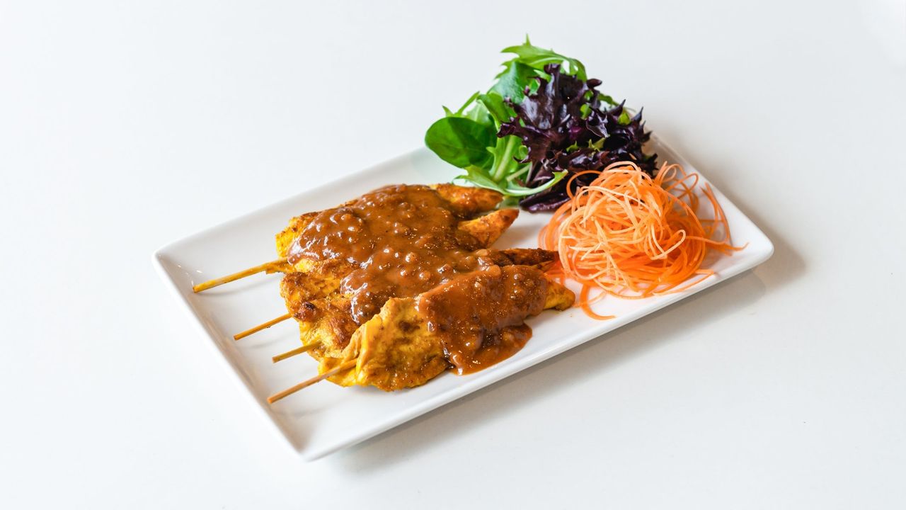 Satay Chicken (4 Skewers)