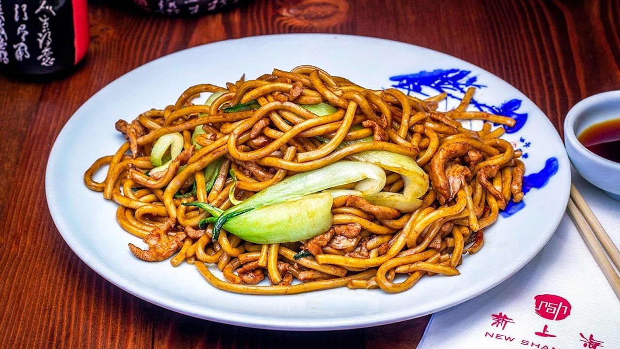 Stir Fried Noodles with Pork and Vegetables
