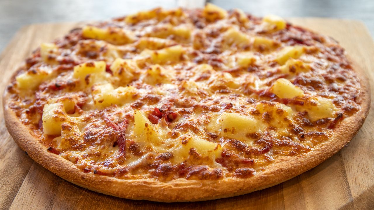 Hawaiian Pizza