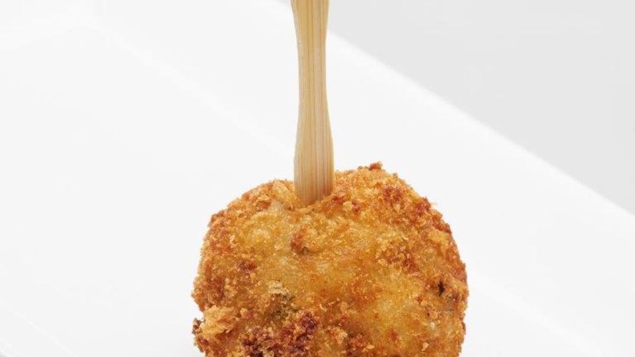 Mini Arancini Balls (v)