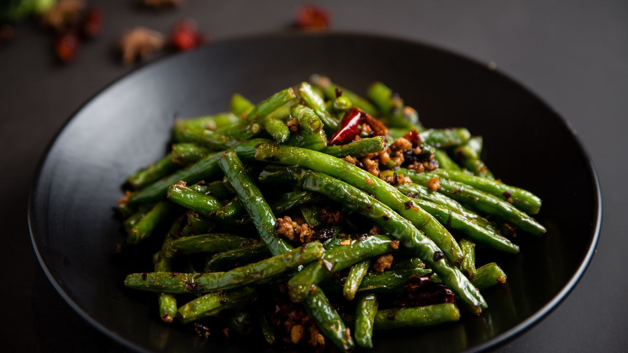 Chilli Green Beans with Pork Mince