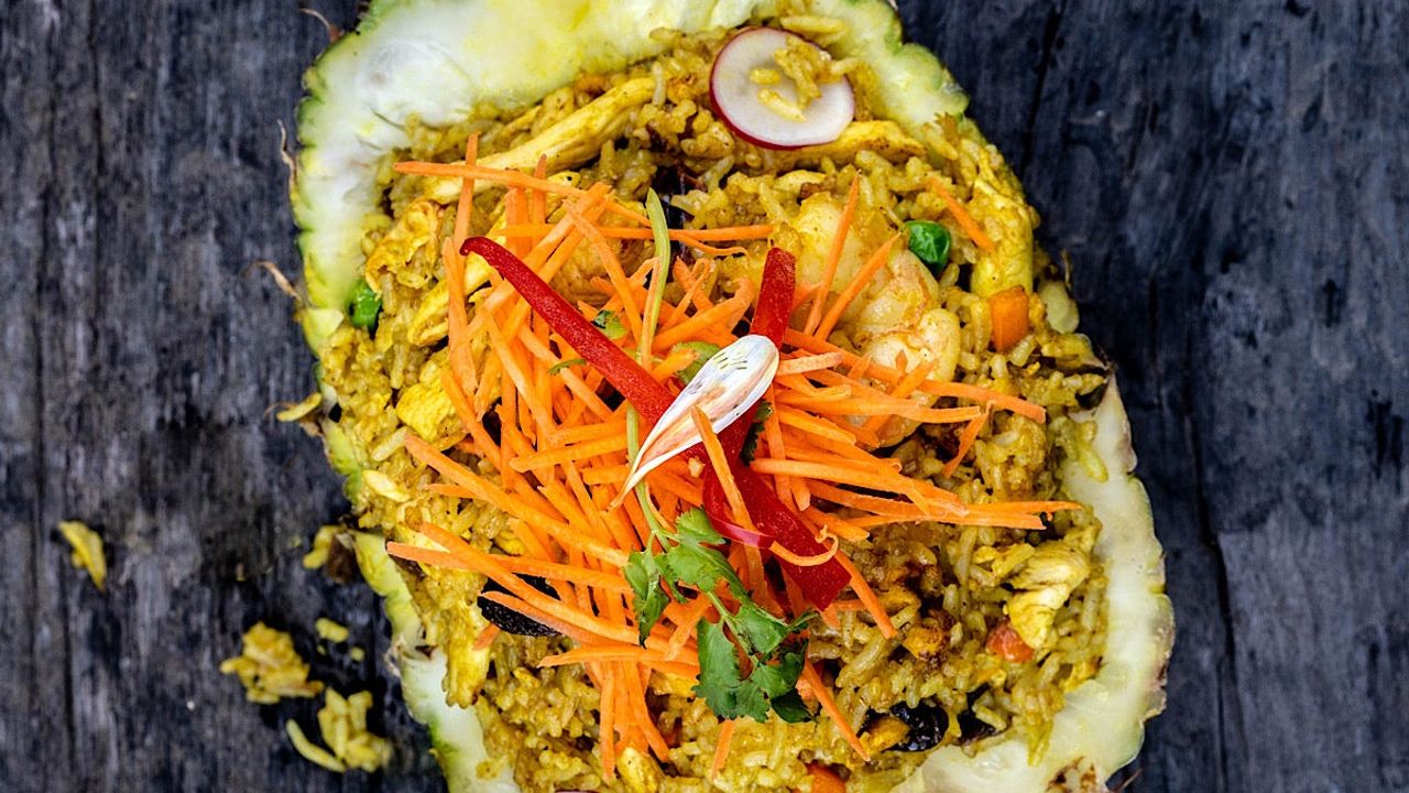 Pineapple Fried Rice (E)