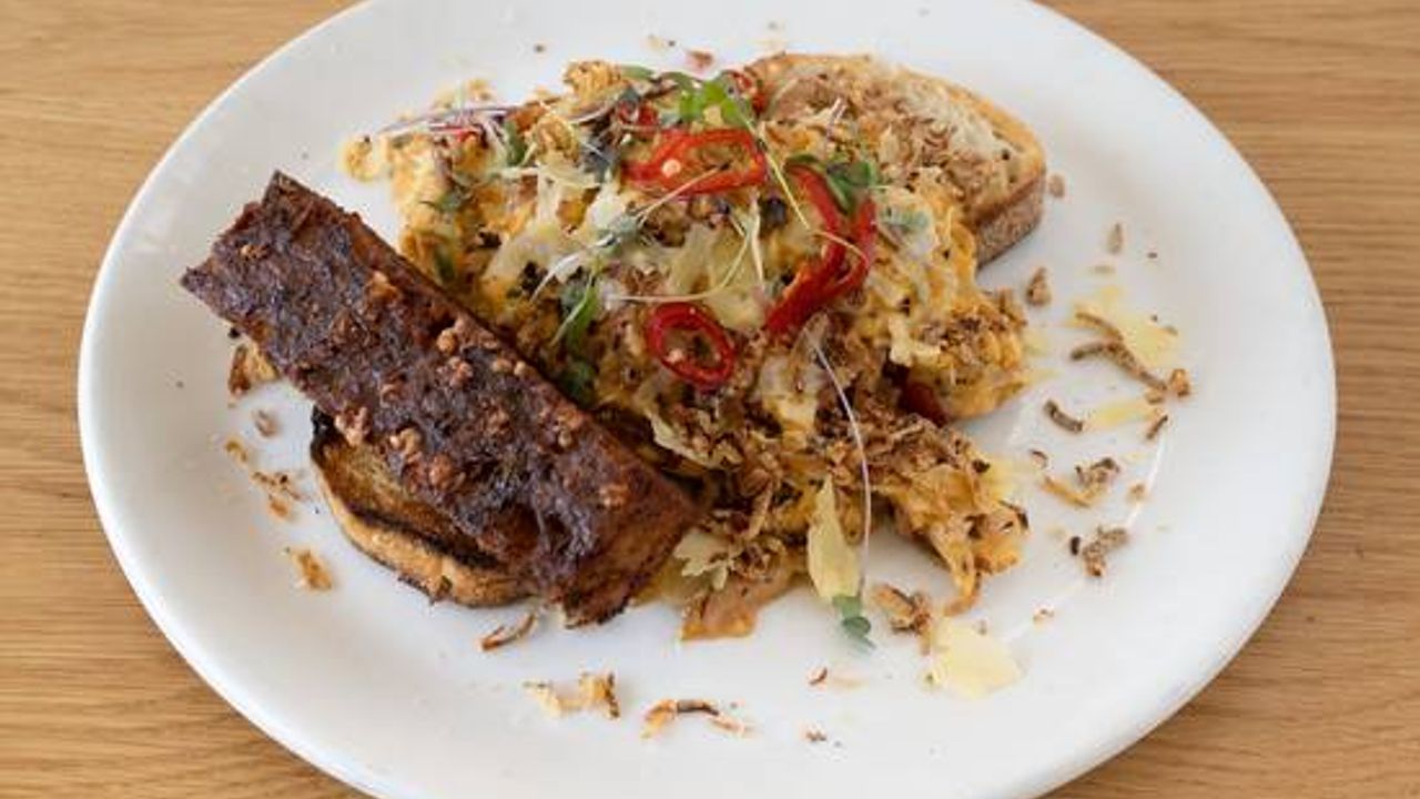 Chili Scrambled Eggs