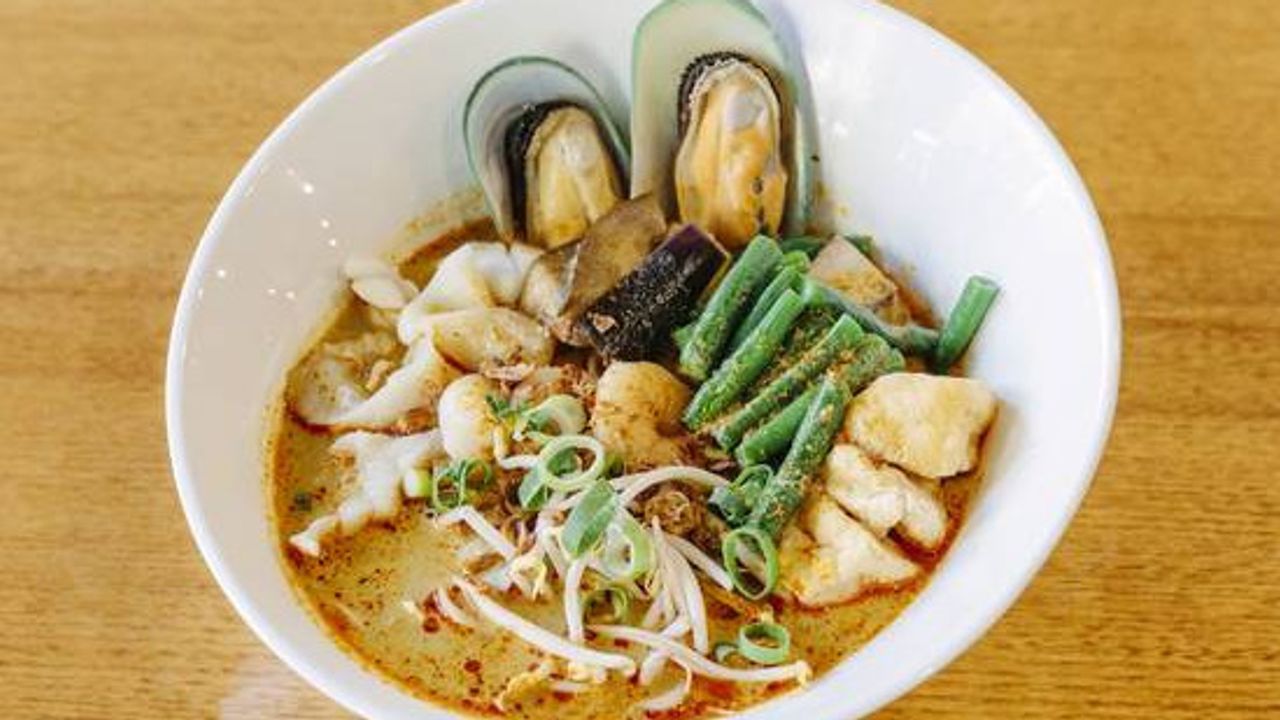 Seafood Curry Laksa