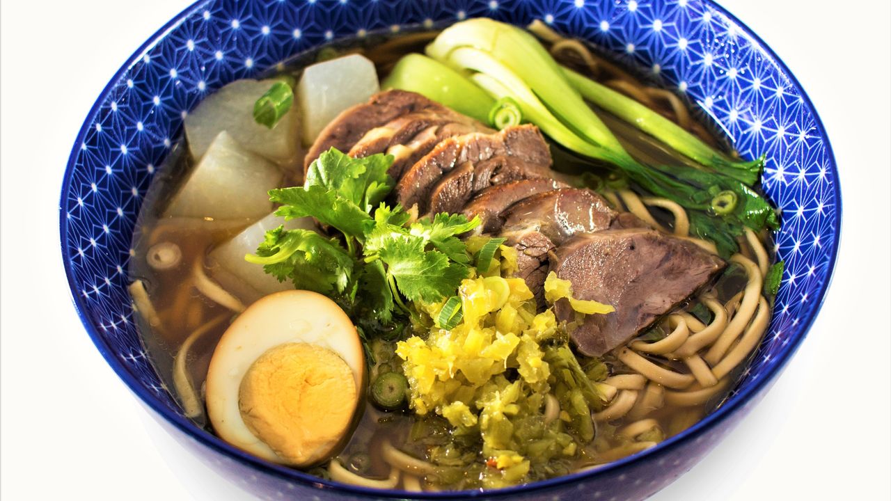 N2, Clear Stewed Beef Noodle Soup / 清燉牛肉麵