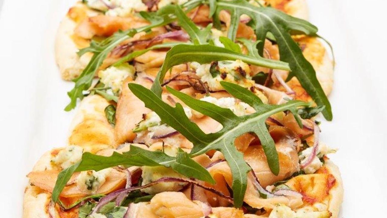 Smoked Salmon, Red Onion, Ricotta Cheese & Roquet Leaves Pizza
