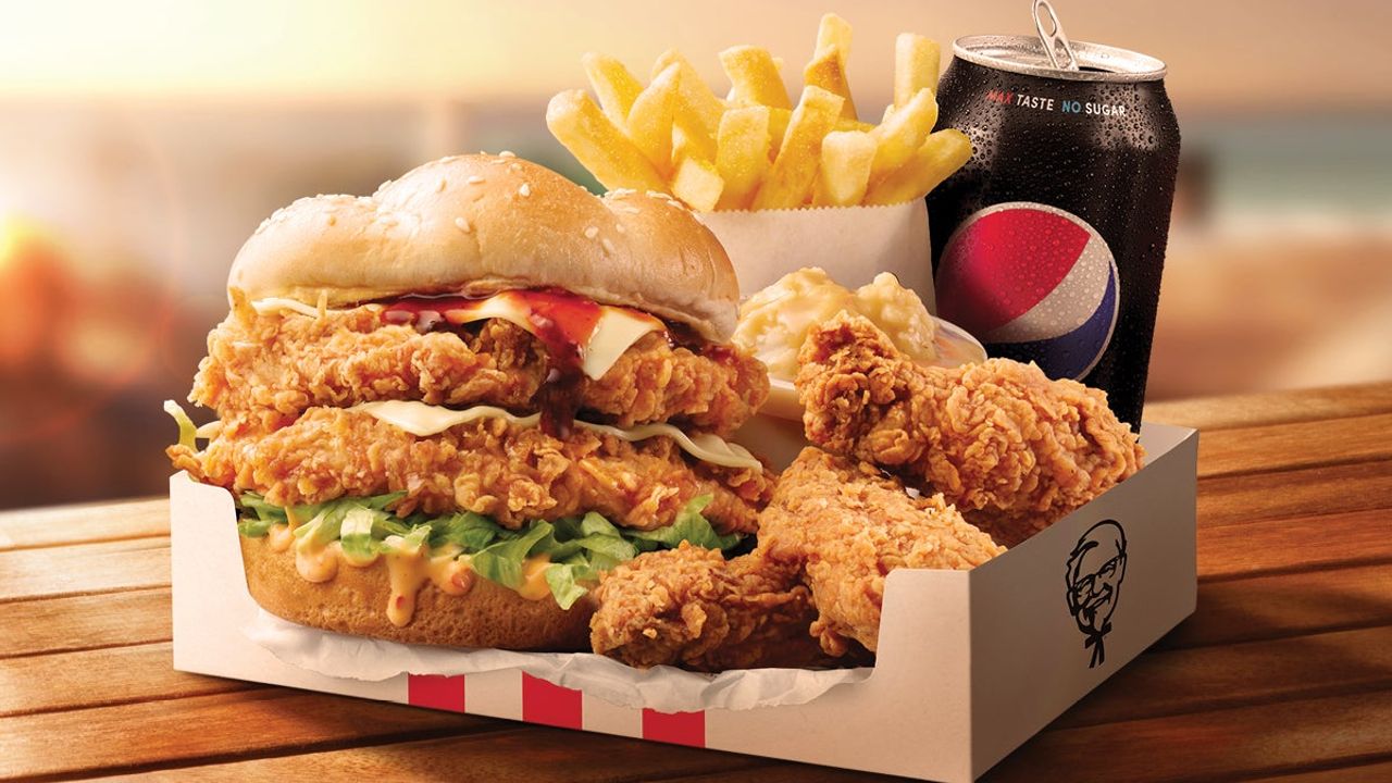 Zinger Stacker Box