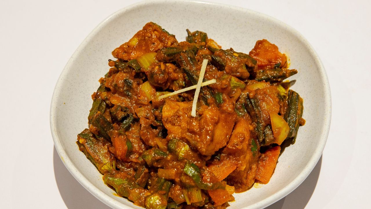 Aloo Bhindi (V)