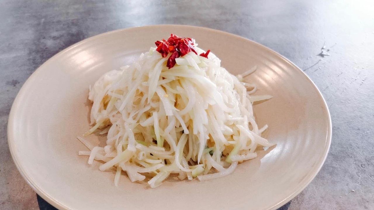 Sour Shredded Potatoes