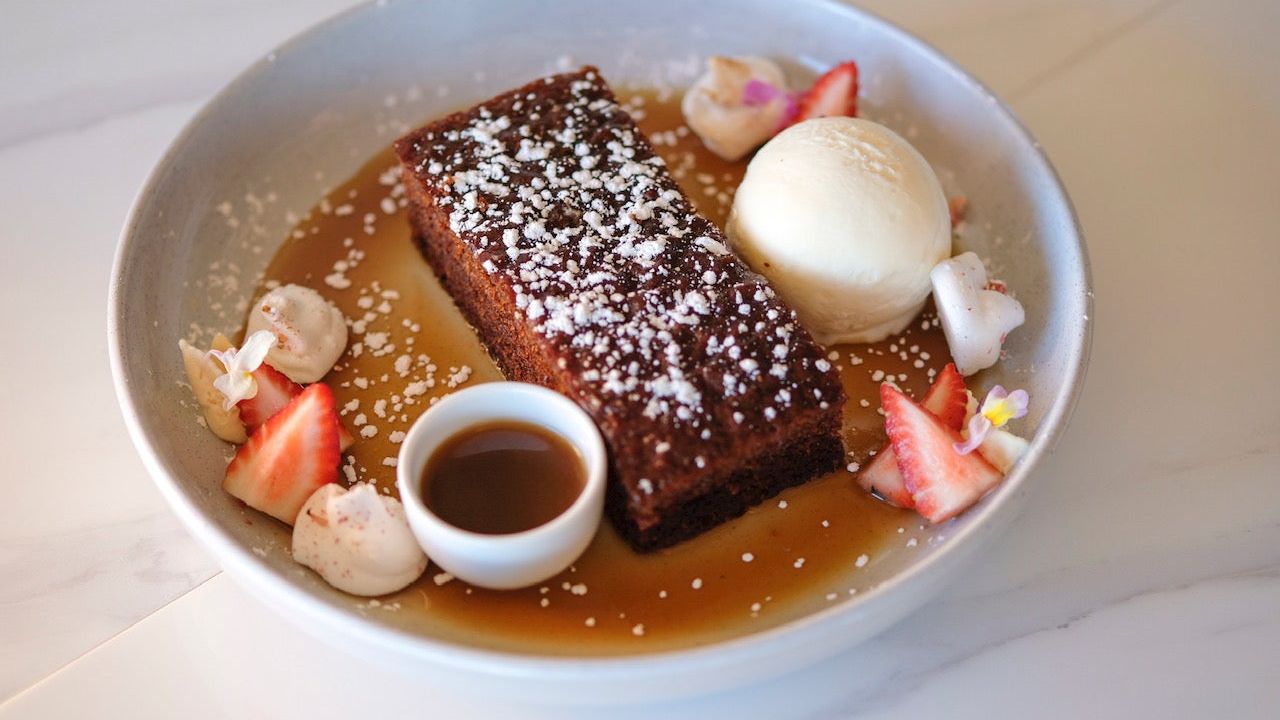 Sticky Date Pudding